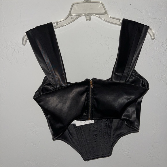 brown crop top from elim boutique - Picture 2 of 3